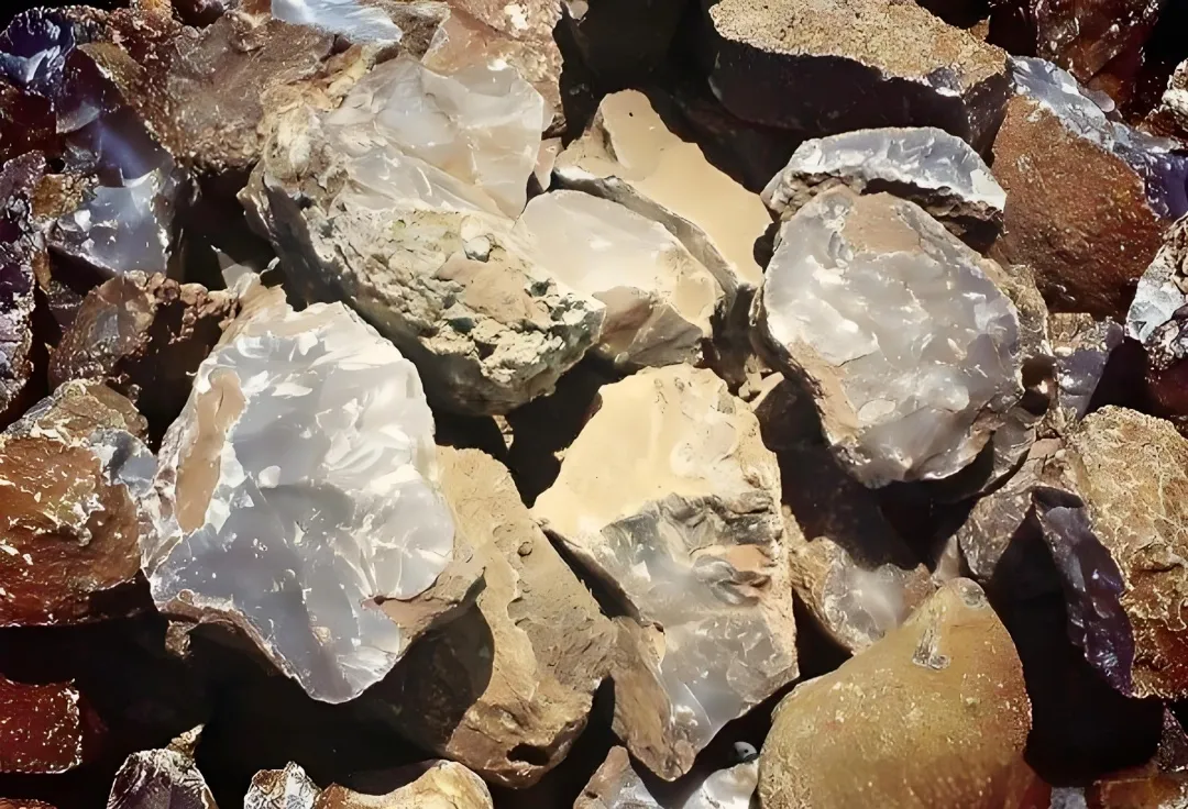 What is the beneficiation cost of one ton of lead-zinc ore?