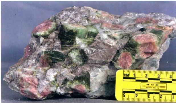 Tipo pegmatitico granitico
