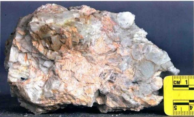 The types of Cleavelandite