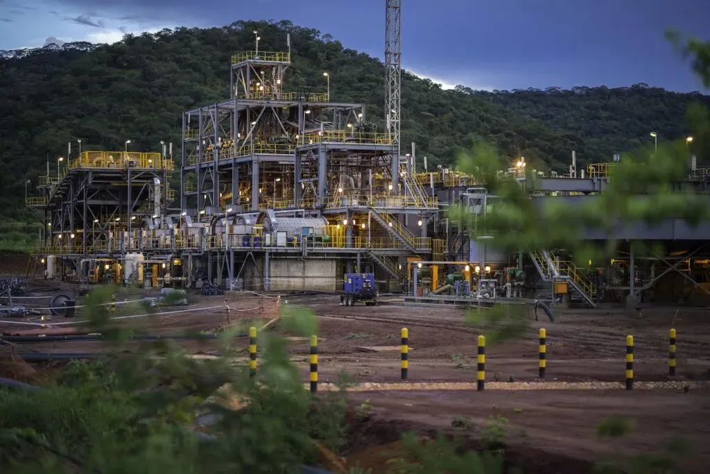 Mozambique introduces new rules to strengthen mineral control: the state holds a 15% free-carried equity stake in mining projects, and minerals must undergo local downstream processing.